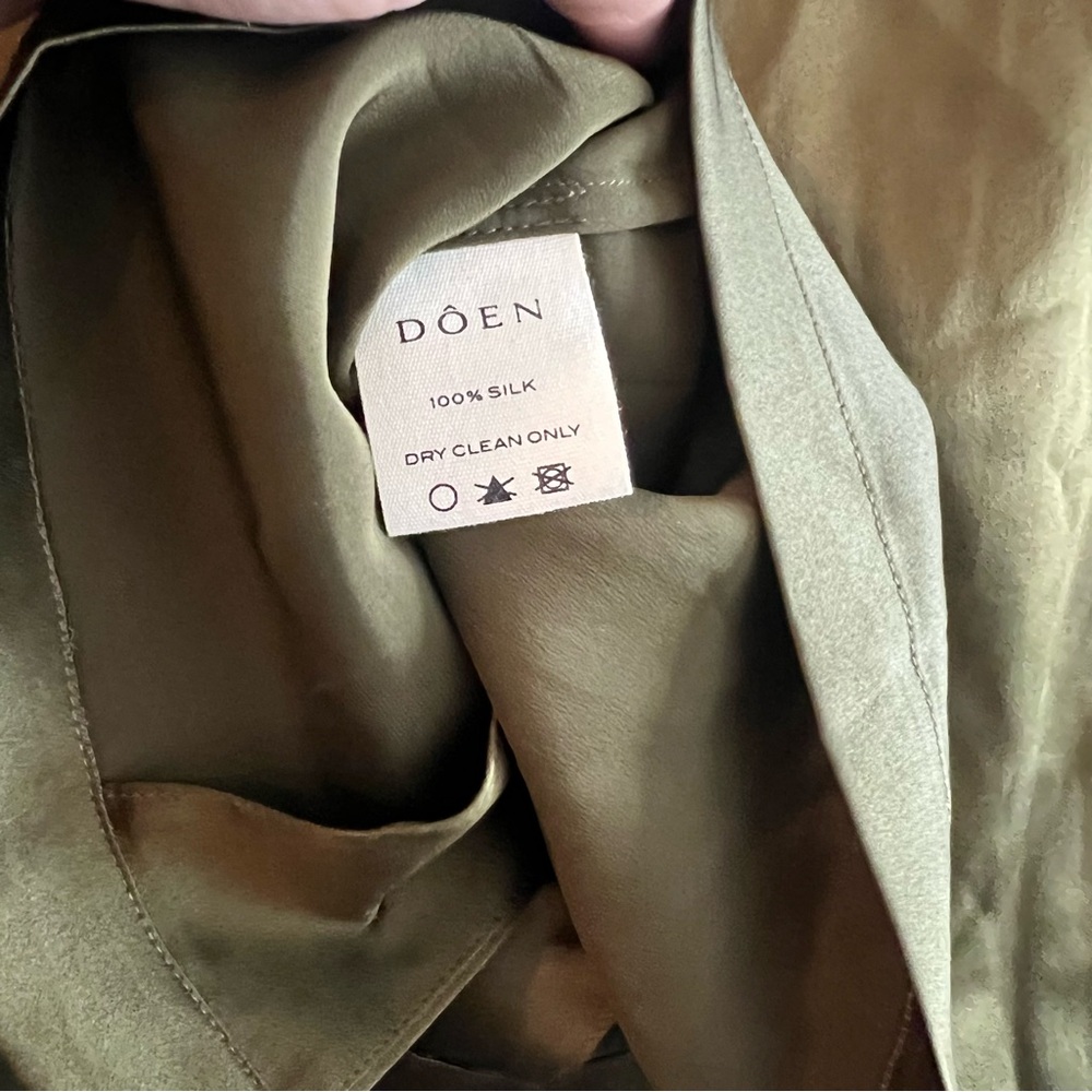 DOEN Juliana Blouse/ Midnight Moss/ EUC - Picture 9 of 9